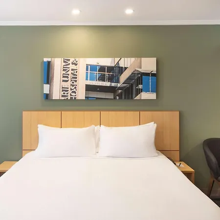 Mercure Sydney Macquarie Park Exterior photo